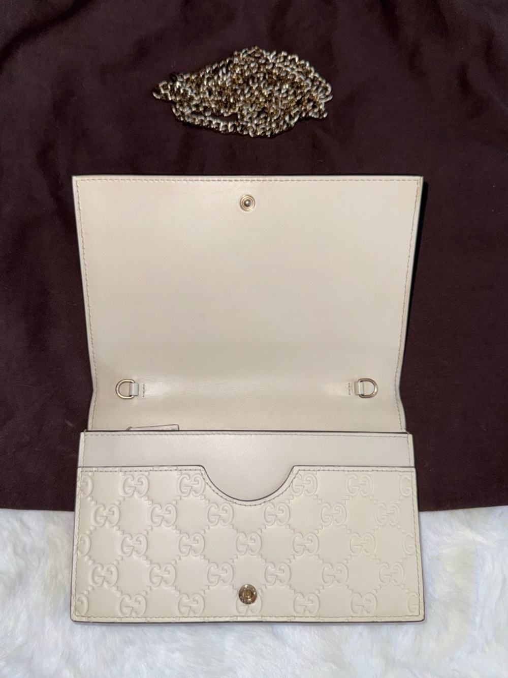 Gucci Guccissima Leather Wallet on a Chain - Picture 14 of 16